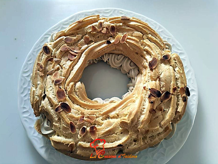 Paris-Brest au café